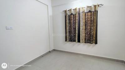 Bedroom Image of 1047 Sq.ft 2 BHK Apartment / Flat for rent in Peninsula Pinnacles, Thyvakanahally Bengaluru for Rs. 17000
