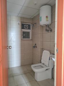 Common Bathroom Image of 1285 Sq.ft 3 BHK Apartment / Flat for sale in Eureka Park By Tata Value Homes, Sector 150 Noida for Rs. 15000000
