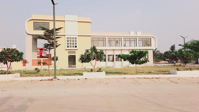 Image of 2000 Sq.ft 4 BHK Duplex for sale in Vidhan Sabha Road, Raipur for Rs. 5538000