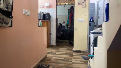 Living Room Image of 400 Sq.ft 2 BHK Independent House for rent in Dwarka Mor New Delhi for Rs. 12000