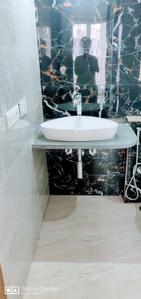 Bathroom Image of 3150 Sq.ft 4 BHK Builder Floor for rent in Sector 46 Gurgaon for Rs. 65000