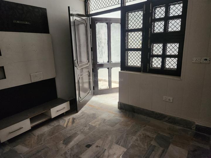 Model Town Bedroom 1