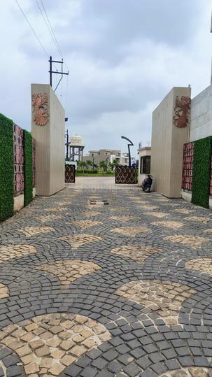 Shreenath Vrindavan Premium Main Image 1