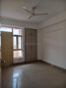 Bedroom Image of 1150 Sq.ft 2.5 BHK Apartment / Flat for sale in Supertech Cape Town, Sector 74 Noida for Rs. 11900000