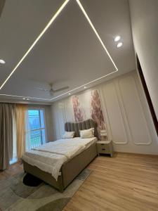 Bedroom Image of 2700 Sq.ft 4 BHK Builder Floor for sale in Anant Raj Estate, Kadarpur Gurgaon for Rs. 29000000