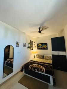 Hall Image of 588 Sq.ft 1 RK Builder Floor for rent in Ansal Esencia Sector 67, Sector 67 Gurgaon for Rs. 15000