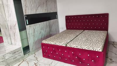 Bedroom Image of 1800 Sq.ft 3 BHK Builder Floor for rent in Sector 105 Noida for Rs. 58000