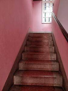 Staircase Image of 3000 Sq.ft 7 BHK Independent House for sale in Sinthi Kolkata for Rs. 32500000