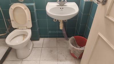 Image of 710 Sq.ft 2 BHK Apartment / Flat for rent in Hiranandani The Walk, Hiranandani Estate, Thane for Rs. 42000