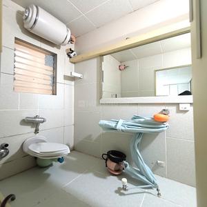 Bathroom Image of 1875 Sq.ft 4 BHK Villa for sale in Koregaon Park Pune for Rs. 49000000
