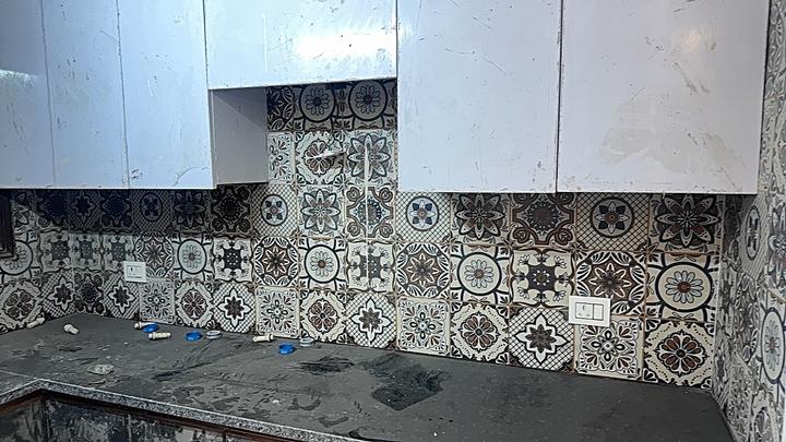 Rajpur Khurd Extension Main Image 1