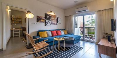 Living Room Image of 1343 Sq.ft 3 BHK Apartment / Flat for sale in Embassy Edge, Devanahalli Bengaluru for Rs. 13000000