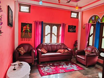 Living Room Image of 2850 Sq.ft 6 BHK Independent House for sale in Bara Mohansingh Siliguri for Rs. 16500000