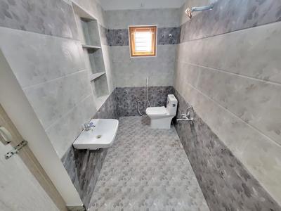 Bathroom Image of 1200 Sq.ft 2 BHK Independent House for sale in Old Dhamtari Road Raipur for Rs. 3660000