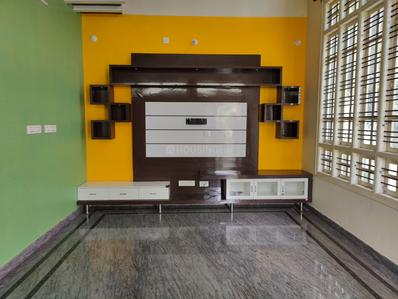 Balcony Image of 3000 Sq.ft 5 BHK Independent House for rent in Virupakshapura Bengaluru for Rs. 65000