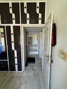 Bedroom Image of 955 Sq.ft 2 BHK Apartment / Flat for sale in Bodakdev Ahmedabad for Rs. 7500000