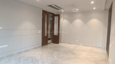 Bedroom Image of 2300 Sq.ft 4 BHK Builder Floor for sale in Vasant Vihar New Delhi for Rs. 165000000