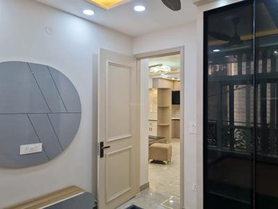 Bedroom Image of 810 Sq.ft 3 BHK Apartment / Flat for sale in Dwarka Mor New Delhi for Rs. 5100000