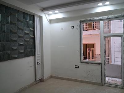 Bedroom Image of 1700 Sq.ft 3.5 BHK Apartment / Flat for sale in DM Infra, Sector 104 Noida for Rs. 6475000