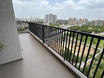 Balcony Image of 2512 Sq.ft 4 BHK Apartment / Flat for sale in Adani Archway, Jagatpur Ahmedabad for Rs. 17500000