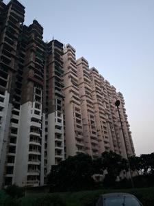 Building Image of 2385 Sq.ft 4 BHK Apartment / Flat for rent in Supertech Cape Town, Sector 74 Noida for Rs. 51000
