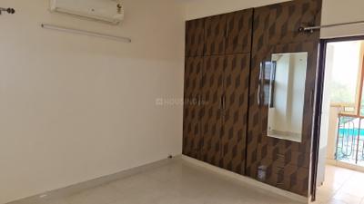 Bedroom Image of 1800 Sq.ft 3 BHK Apartment / Flat for sale in Manchahat Apartment, Sector 10 Dwarka New Delhi for Rs. 30000000