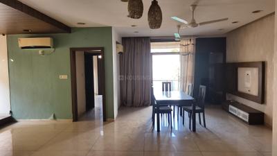 Living Room Image of 2500 Sq.ft 4 BHK Apartment / Flat for rent in Old Padra Road Vadodara for Rs. 55000