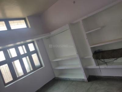 Bedroom Image of 1500 Sq.ft 2 BHK Builder Floor for rent in Alambagh Lucknow for Rs. 8500