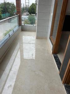 Balcony Image of 1850 Sq.ft 4 BHK Apartment / Flat for sale in Rajendra Nagar Ghaziabad for Rs. 17000000