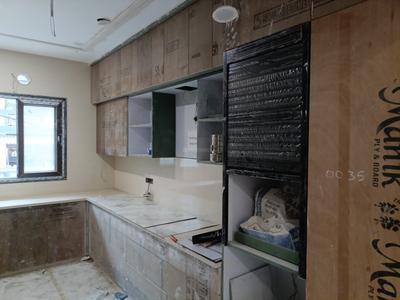Kitchen Image of 1800 Sq.ft 3 BHK Builder Floor for sale in Preet Vihar New Delhi for Rs. 36000000