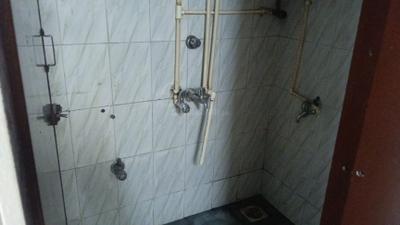 Bathroom Image of 385 Sq.ft 1 BHK Apartment / Flat for sale in Malad West Mumbai for Rs. 5200000