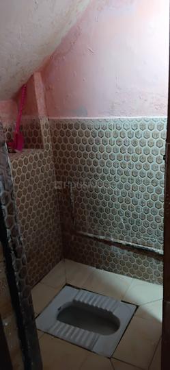 Rahul Vihar, Indira Nagar Bathroom 1