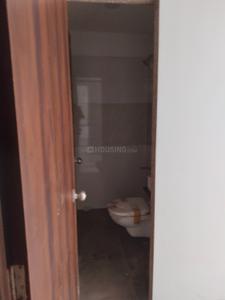 Bathroom Image of 650 Sq.ft 1 BHK Apartment / Flat for sale in Sushanku Avenue 36, Goregaon West Mumbai for Rs. 11000000
