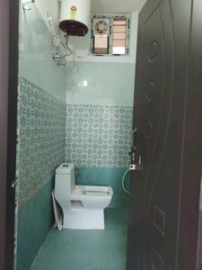 Common Bathroom Image of 700 Sq.ft 1 BHK Apartment / Flat for rent in Kondapur Hyderabad for Rs. 21000