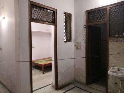 Living Room Image of 700 Sq.ft 1 BHK Independent House for rent in Yamuna Vihar New Delhi for Rs. 6500