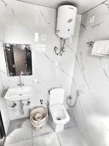 Bathroom Image of Venaar Apartment&amp; Pg in Rangpuri, New Delhi