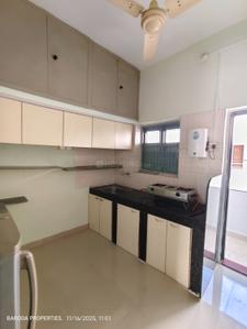 Kitchen Image of 1000 Sq.ft 2 BHK Builder Floor for rent in Subhanpura Vadodara for Rs. 15500