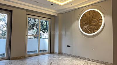 Bedroom Image of 3150 Sq.ft 4 BHK Builder Floor for sale in Sector 21C Faridabad for Rs. 40000000