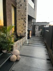 Image of 6000 Sq.ft 4 BHK Villa for sale in Presidency Mayfair Avenue, Turner Road, Dehradun for Rs. 55000000