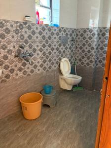 Bathroom Image of 1450 Sq.ft 3 BHK Apartment / Flat for rent in Dhurwa Ranchi for Rs. 16000
