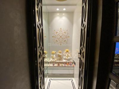 Pooja Room Image of 1500 Sq.ft 3 BHK Apartment / Flat for sale in Santacruz West Mumbai for Rs. 87500000