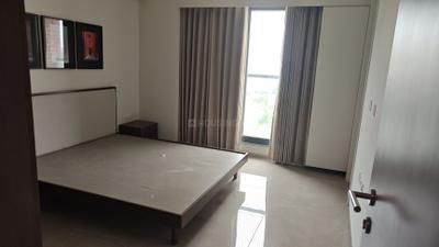 Bedroom Image of 3230 Sq.ft 4 BHK Apartment / Flat for rent in Adani Paarijat, Shantigram Ahmedabad for Rs. 150000