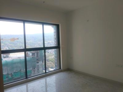 Bedroom Image of 900 Sq.ft 2 BHK Apartment / Flat for sale in Lodha Woods, Kandivali East Mumbai for Rs. 23000000
