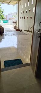 1 RK Independent Builder Floor