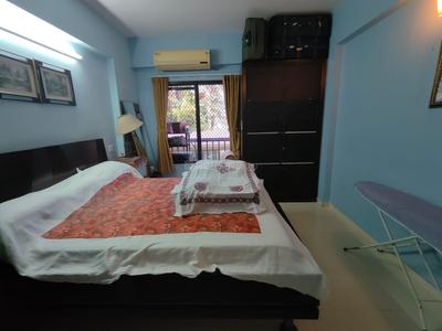 Bedroom Image of 2025 Sq.ft 3 BHK Apartment / Flat for sale in Trilokesh Gulmohar Heights, Prahlad Nagar Ahmedabad for Rs. 20000000