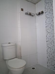 Bedroom One Image of 1150 Sq.ft 2.5 BHK Apartment / Flat for rent in Supertech Cape Town, Sector 74 Noida for Rs. 29000