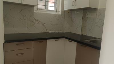 Kitchen Image of 650 Sq.ft 1 BHK Builder Floor for rent in Thanisandra Bengaluru for Rs. 18000