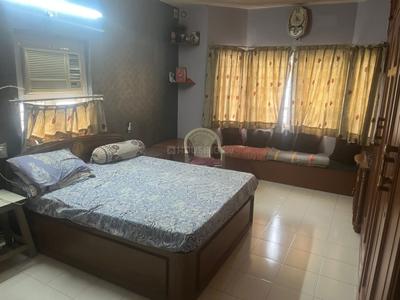 Bedroom Image of 2300 Sq.ft 3.5 BHK Apartment / Flat for sale in Satellite Ahmedabad for Rs. 14500000