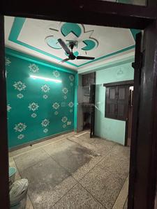 Bedroom Image of 700 Sq.ft 2 BHK Builder Floor for rent in Palam New Delhi for Rs. 15000