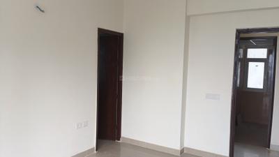 Bedroom Image of 1100 Sq.ft 2 BHK Apartment / Flat for sale in Amrapali Heartbeat City IV, Sector 107 Noida for Rs. 13145000